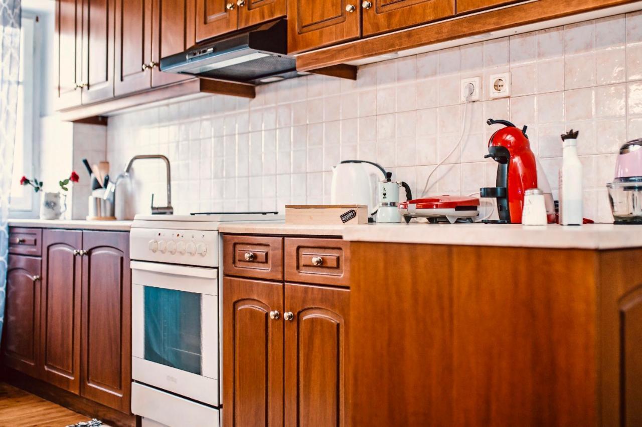 Appartamento Luxury Family House With Backyard Mantouki Esterno foto